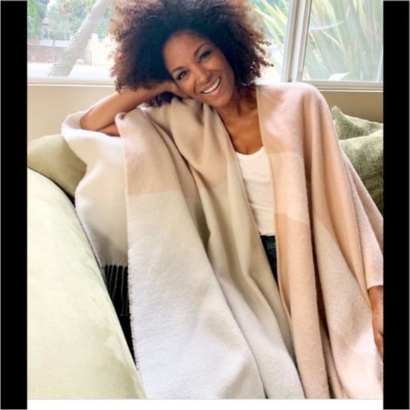 SOIA & KYO Color Block Fringed Wrap Scarfigan Poncho in Pale Pink, Tan & Cream - Picture 4 of 14